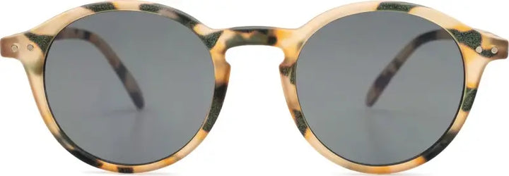 Izipizi light tortoise kids sunglasses featuring a stylish pantos shape and polarized lenses by Acorn & Pip.