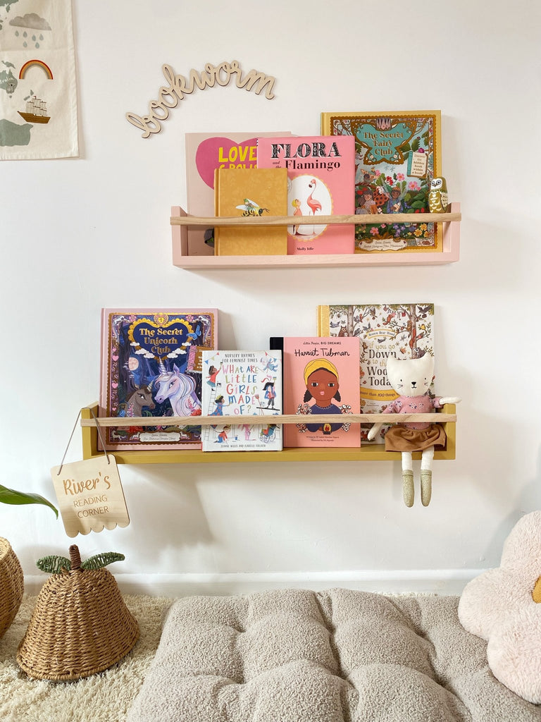 Autumn's Corner - The Colour Pop Bookshelf - Acorn & Pip_Autumns Corner