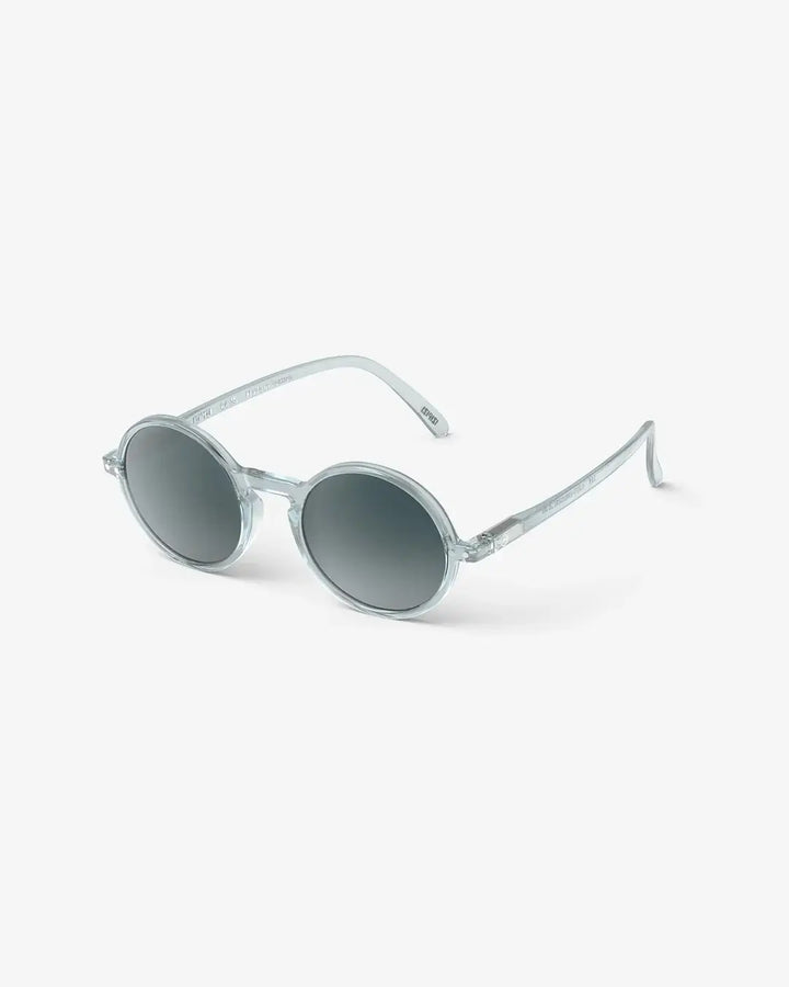 Izipizi frozen blue adult sunglasses with square frame and 100% UV protection for chic sun protection.