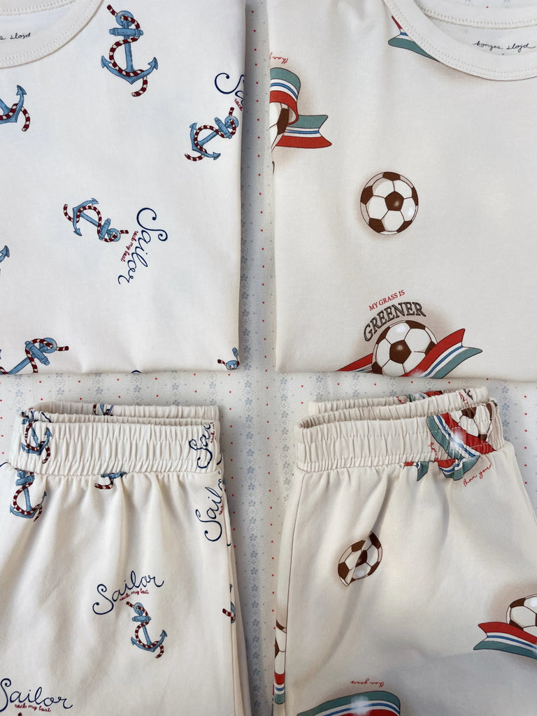 Konges Sløjd: BASIC SET - Sailor (T-shirt & Shorts - Acorn & Pip_Konges Sløjd
