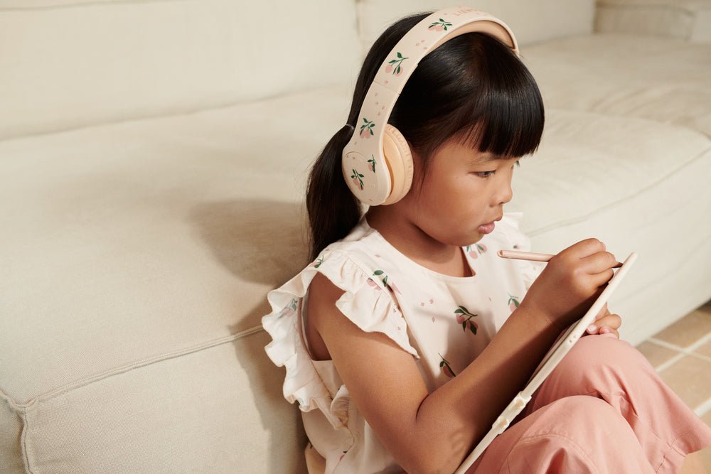 Liewood: Quinn Wireless Headphones - Peach - Acorn & Pip_Liewood