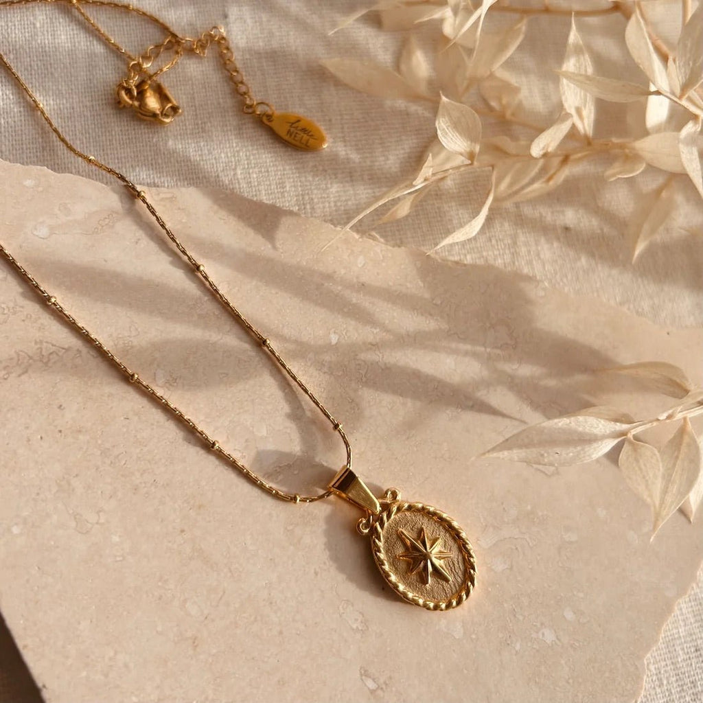 Little Nell: Oval Star Necklace - Acorn & Pip_Little Nell Jewellery