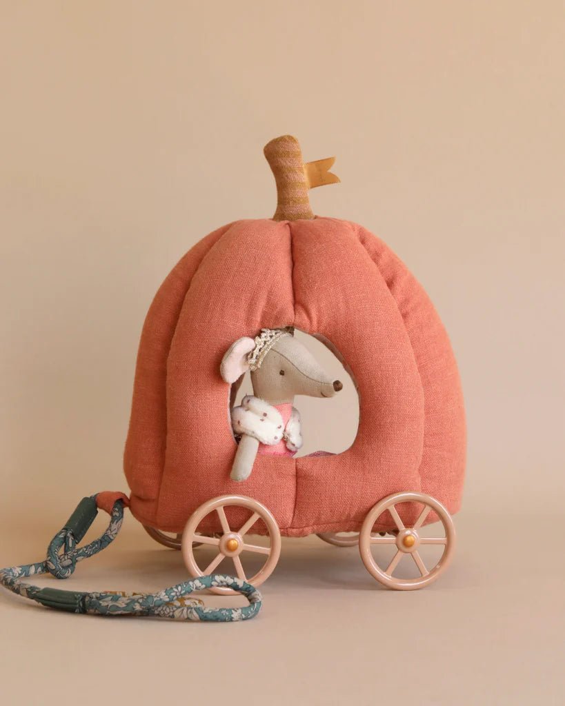 Maileg: Pumpkin Carriage - Mouse - Acorn & Pip_Maileg