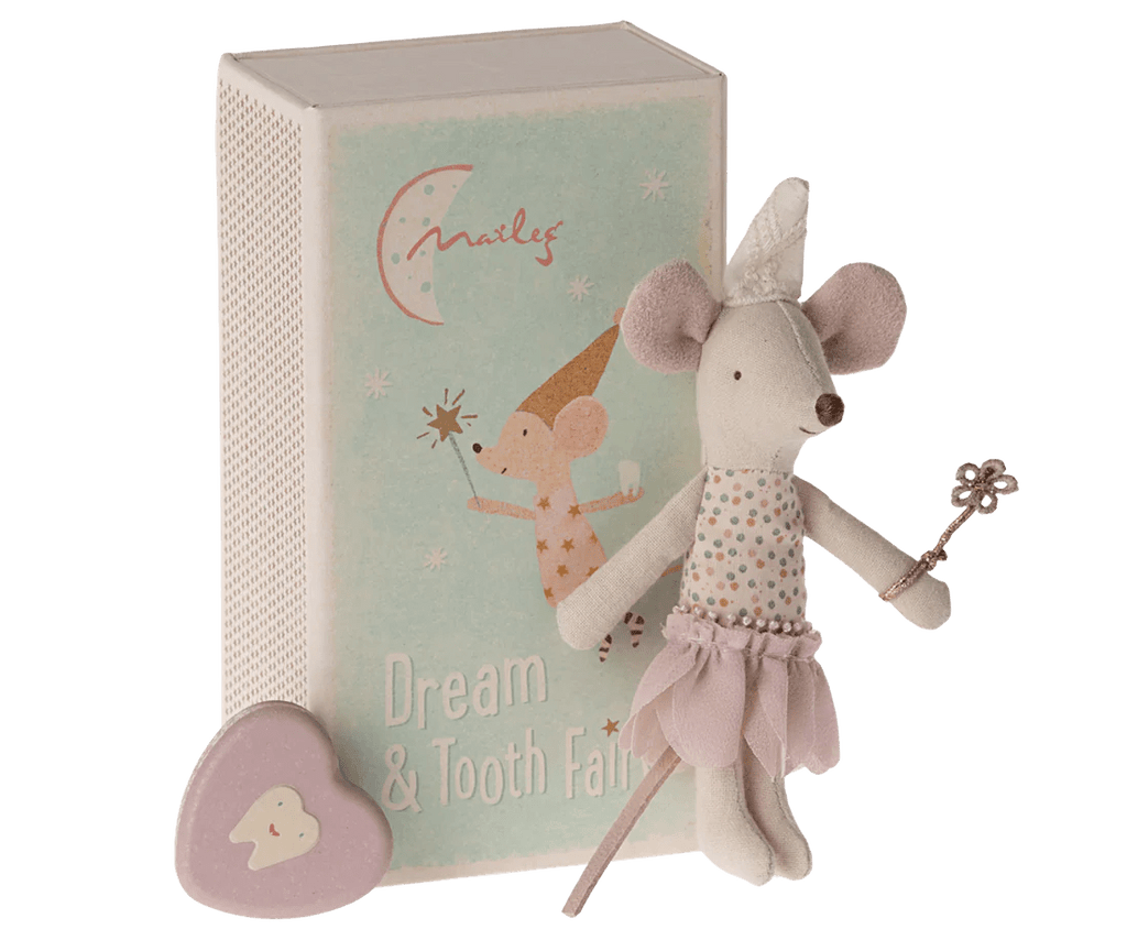 Maileg: Tooth fairy mouse matchbox, Little Sister - Acorn & Pip_Maileg