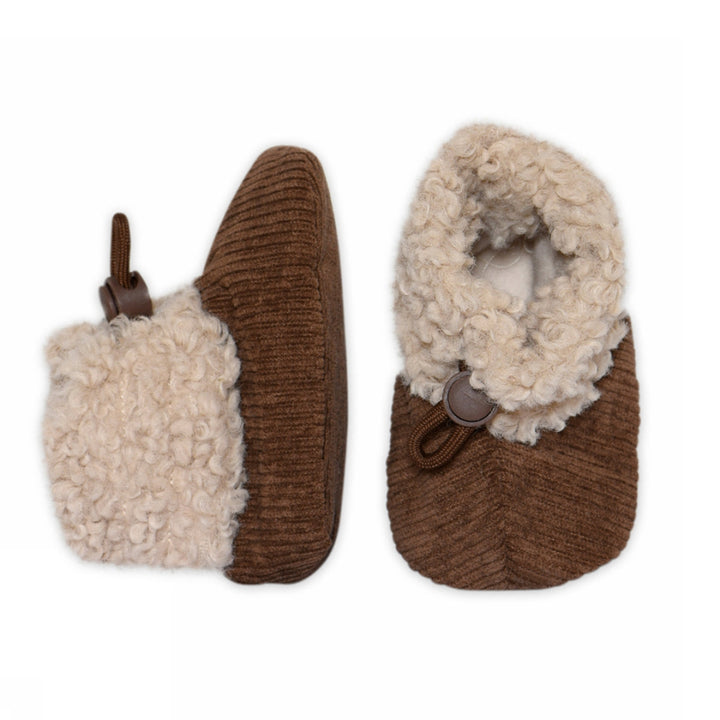 MP Denmark: Fluffy baby textile slippers Brown